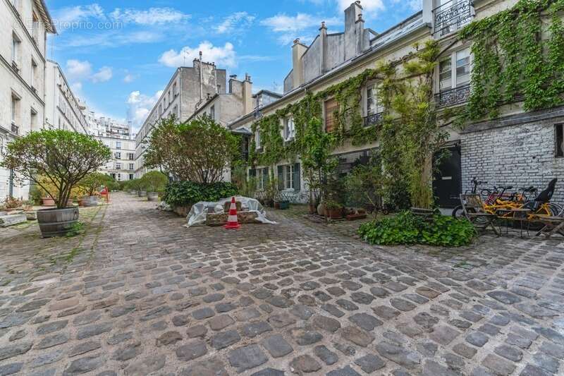 Appartement à PARIS-12E