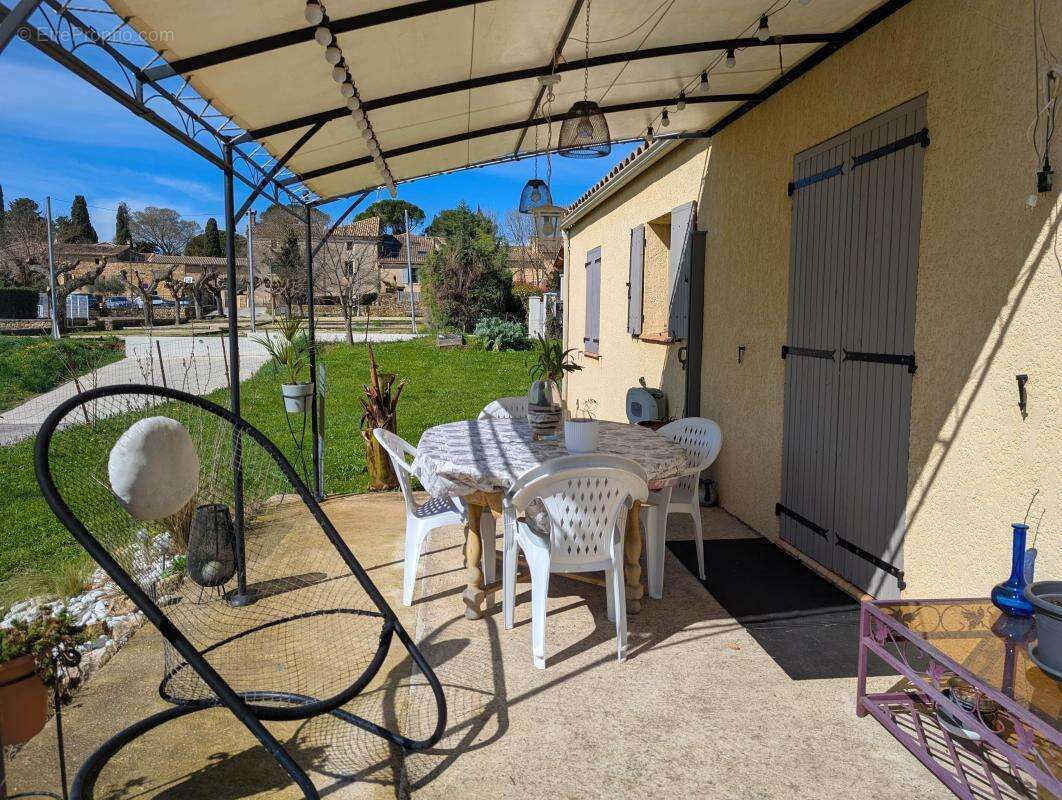 Maison à UZES