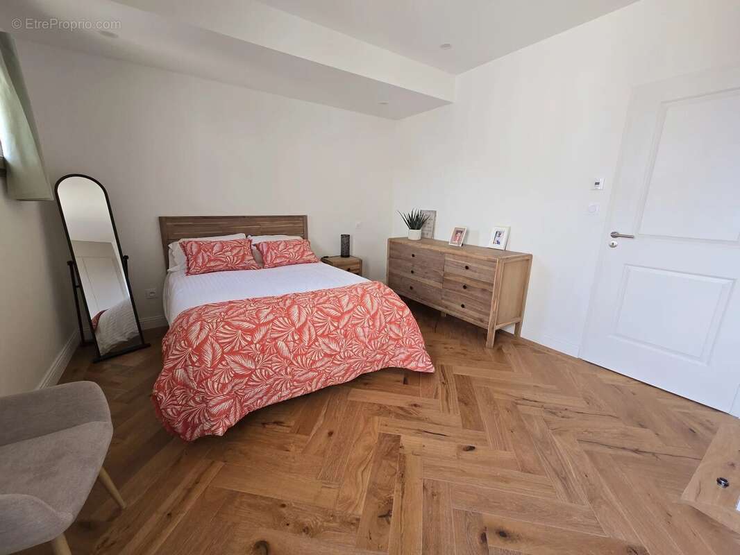 Appartement à UZES