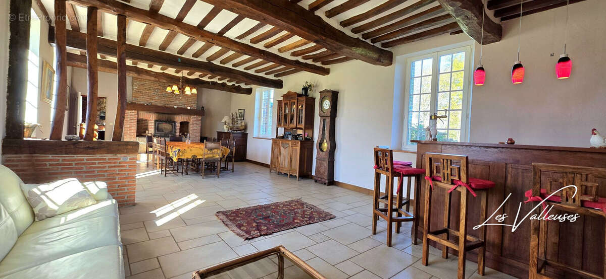 Maison à SAINT-DENIS-D'ACLON