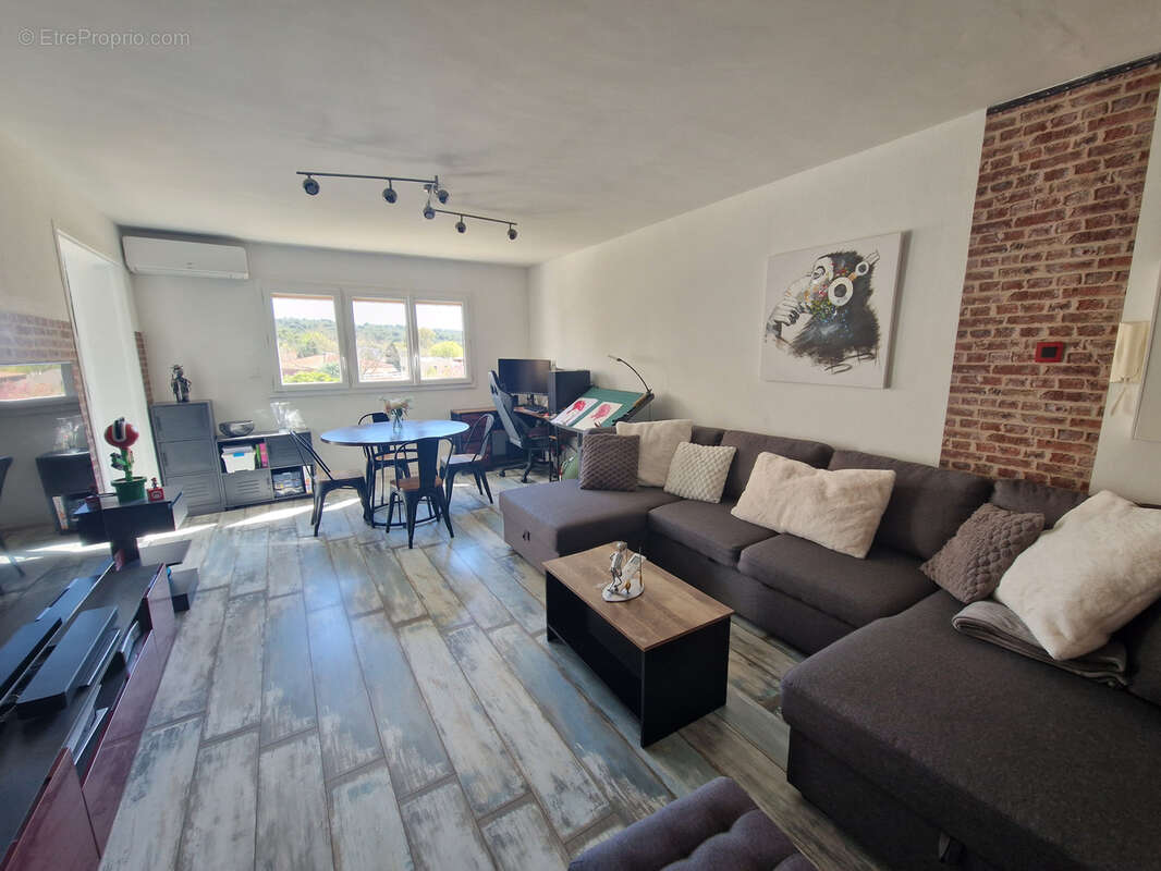 Appartement à LA VALETTE-DU-VAR