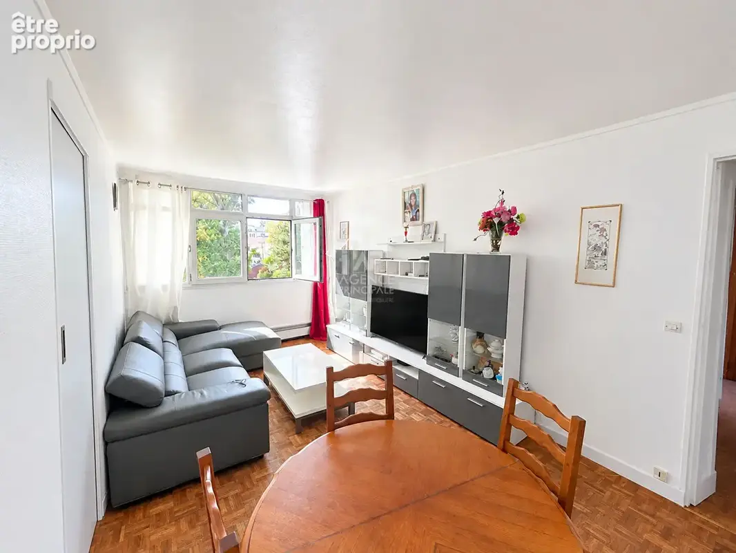 Photo Appartement à Verneuil-Sur-Seine au prix de 149 000€