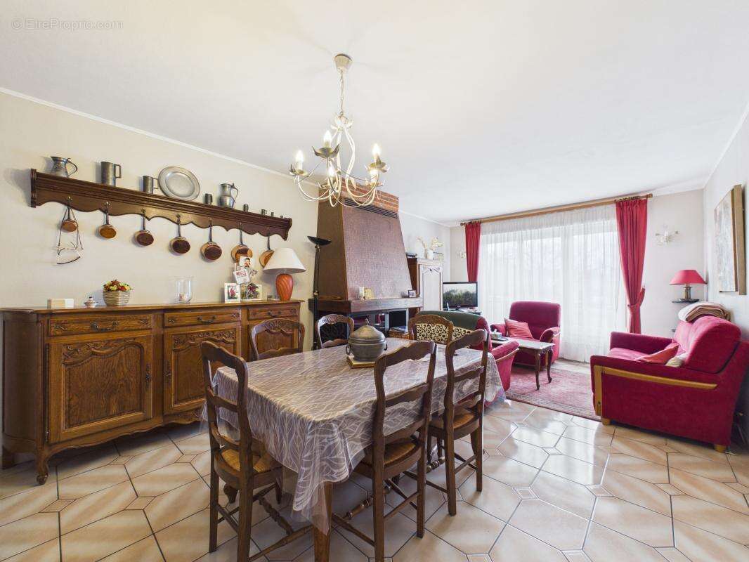 Maison à MARLY
