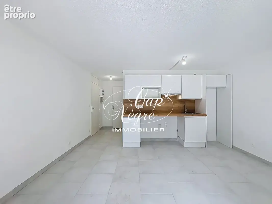 Appartement T2 cabine avec terrasse et piscine - Cavalière - photo 4
