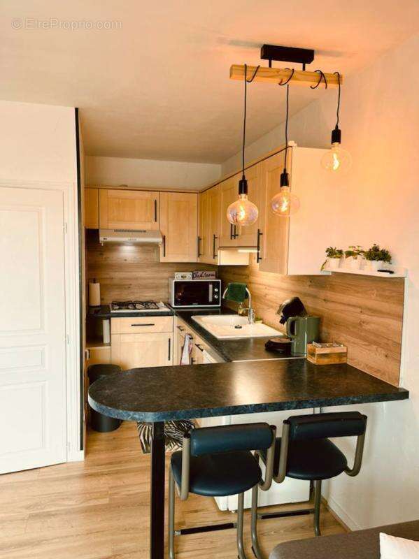 Appartement 2 pièces 30,30 m2 avec balcon et garage fermé - photo 2