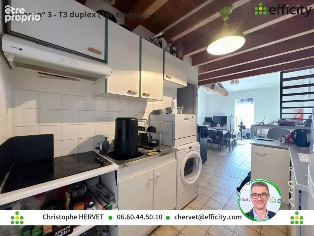 Appartement 296 m² à Ruelle-Sur-Touvre  - photo 13