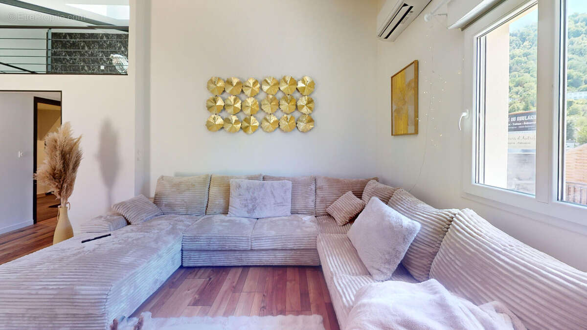 Appartement à BEURE
