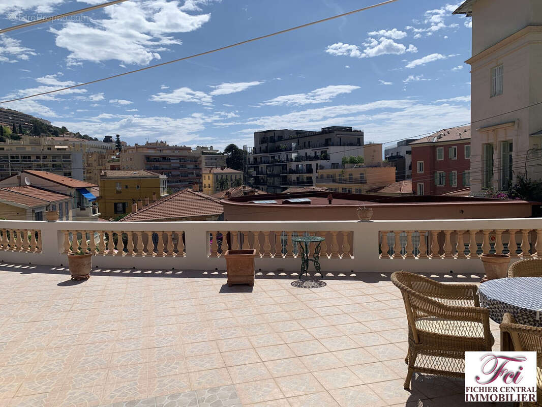 Appartement 39 m² à Menton  - photo 4