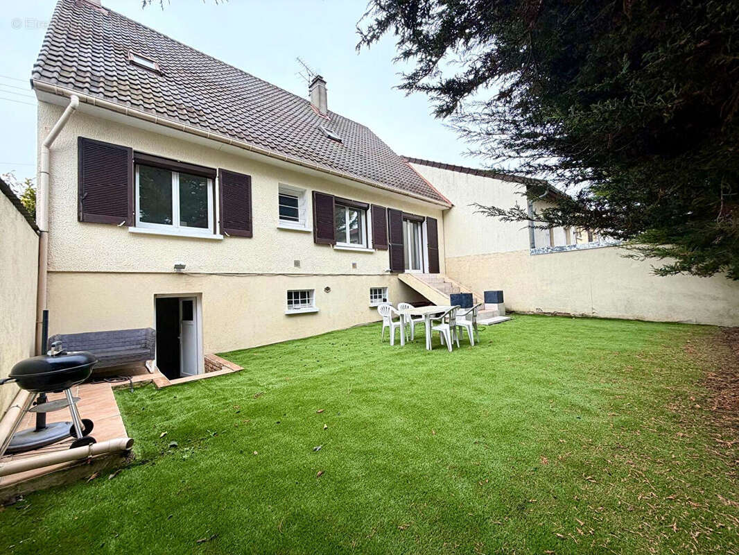 Maison à BEZONS