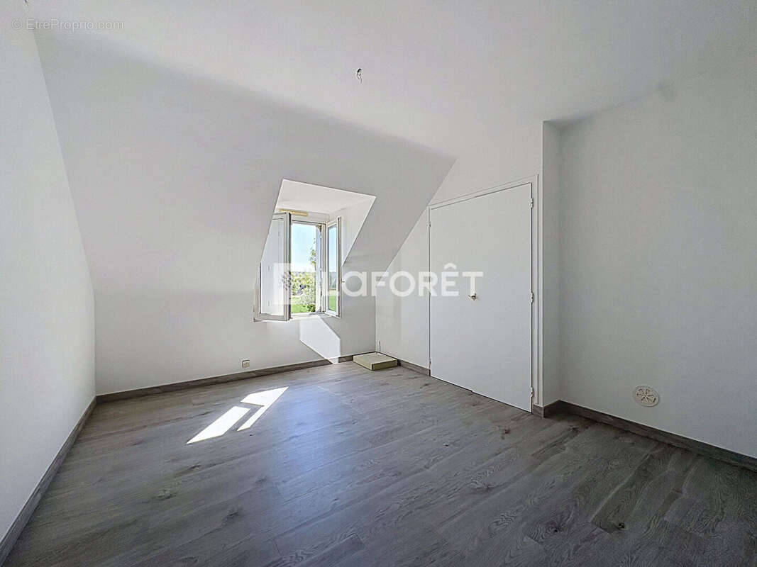 Maison Saint Martin Sur Oust 6 pièce(s) 171 m2 - photo 5