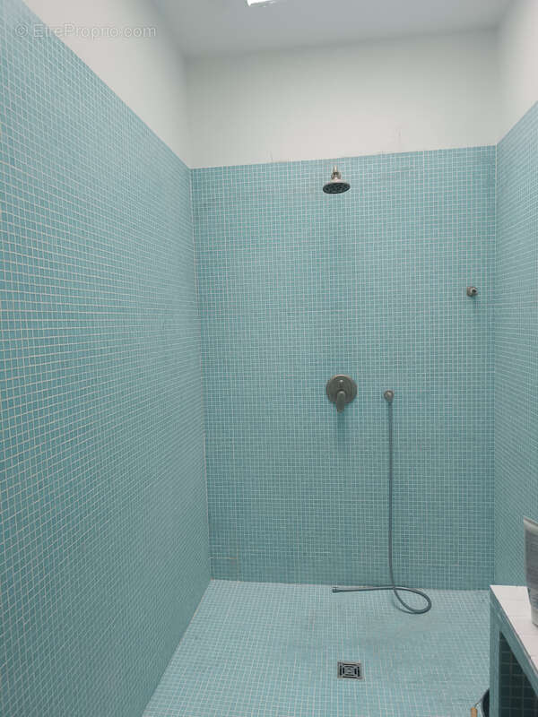 Maison à BARBEZIEUX-SAINT-HILAIRE