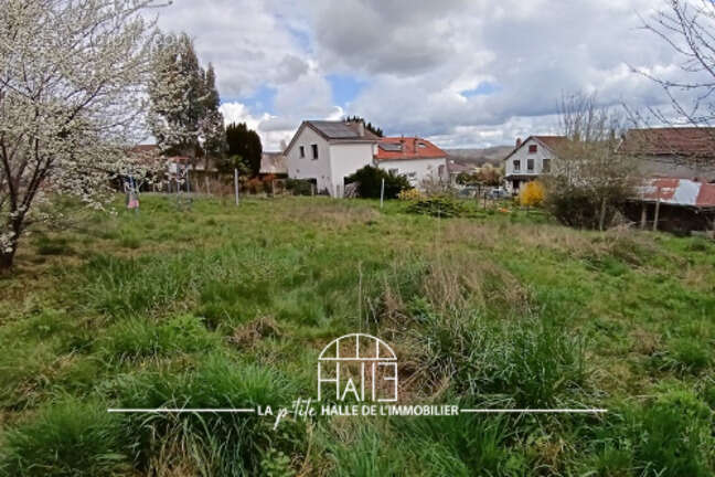 Terrain à AIXE-SUR-VIENNE
