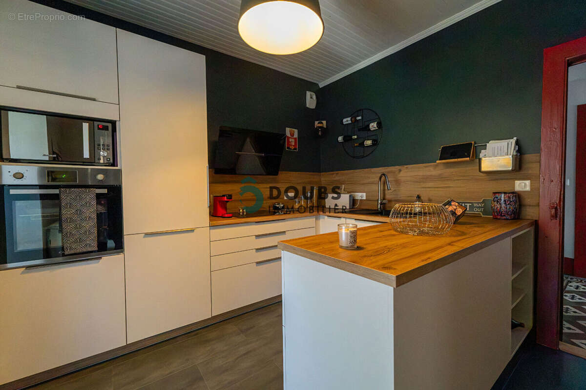 Maison à DAMPRICHARD