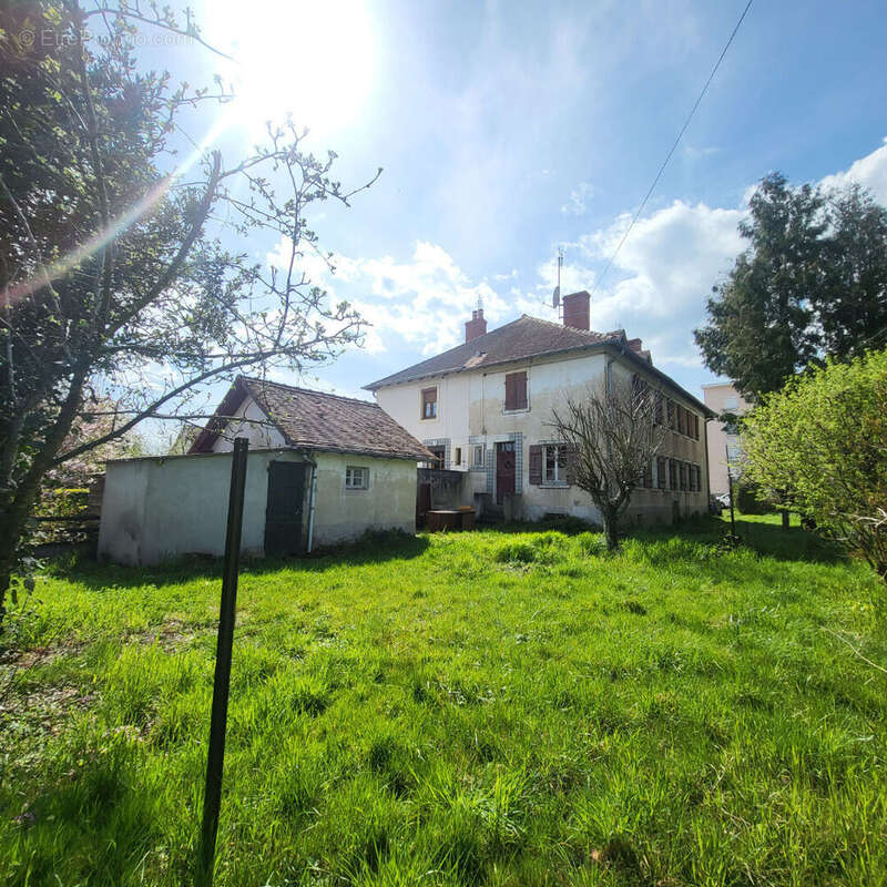 Maison à PARAY-LE-MONIAL