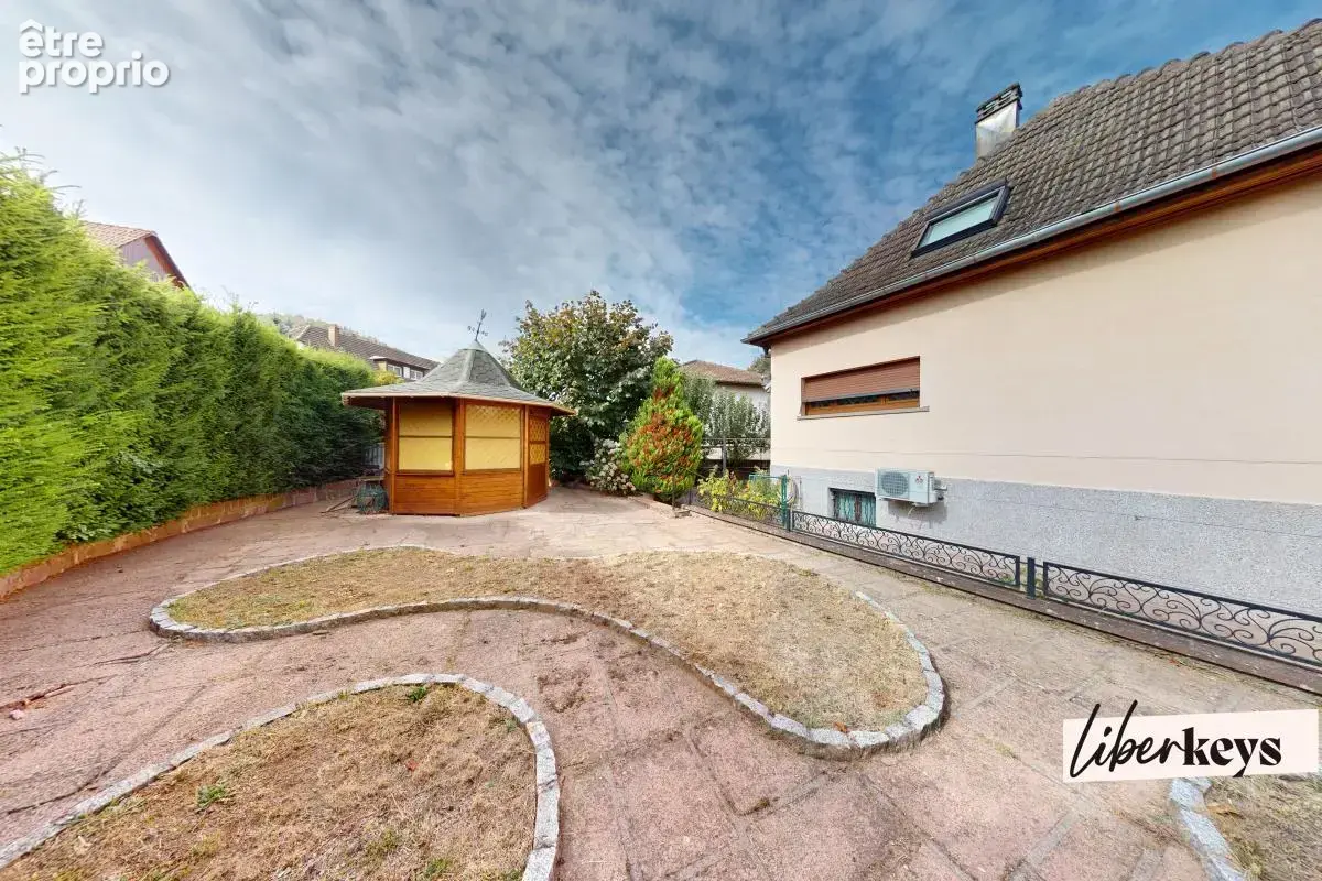 En exclusivité: Maison 4 chambres, jardin et prête à vivre ! - photo 2
