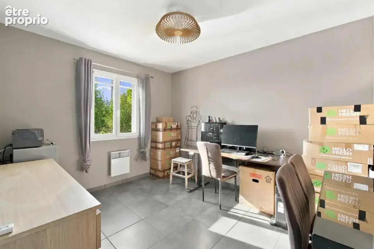 Maison individuelle 4 pièces – 92 m² – Plain-pied – Piscine – Domaine privé – Terrain 730 m² - photo 11