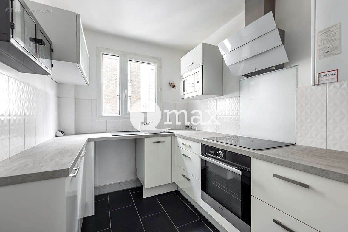 Appartement à LEVALLOIS-PERRET
