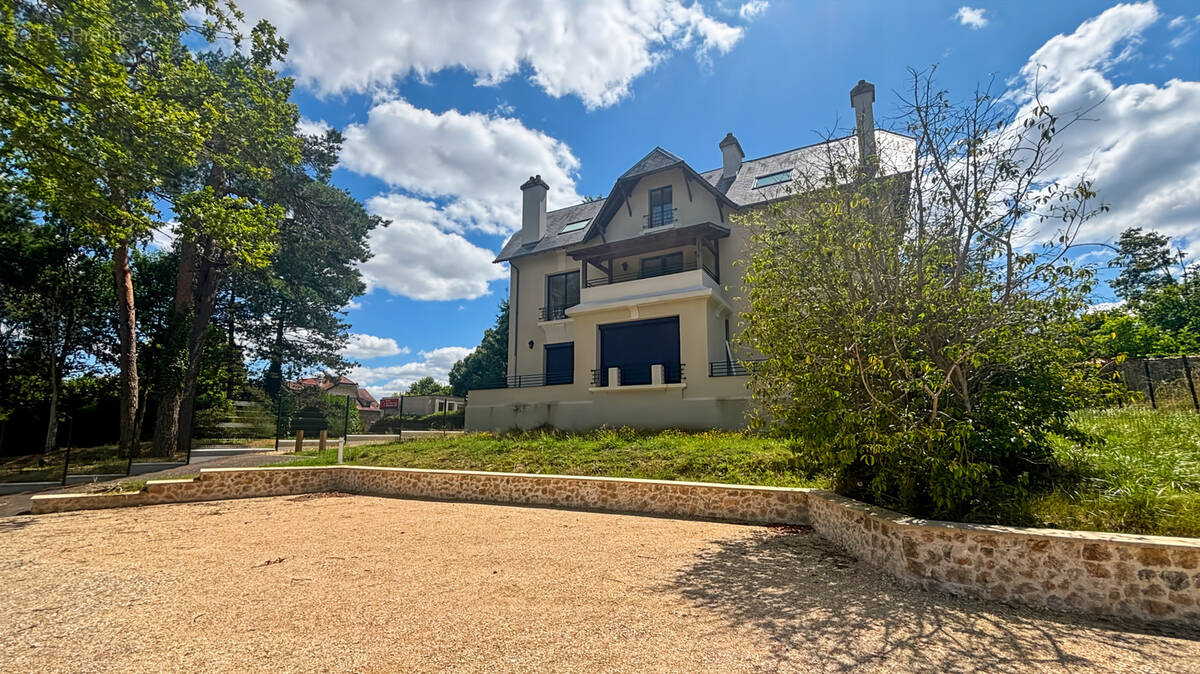 Appartement à MONTFORT-L'AMAURY