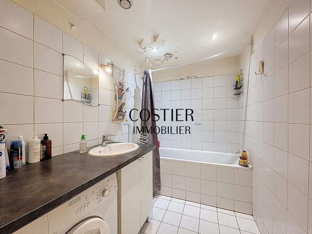 Appartement à PARIS-9E