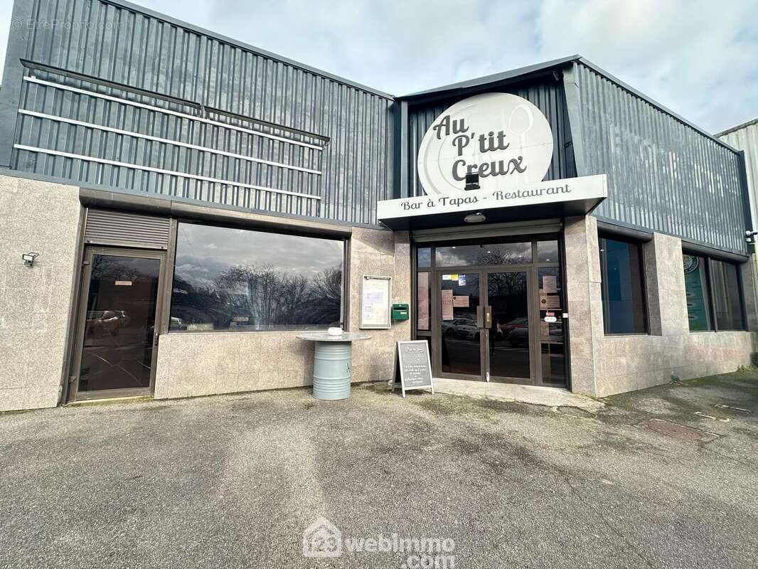 Fond de commerce d&#039;une surface habitable de 372 m² - Commerce à LAON