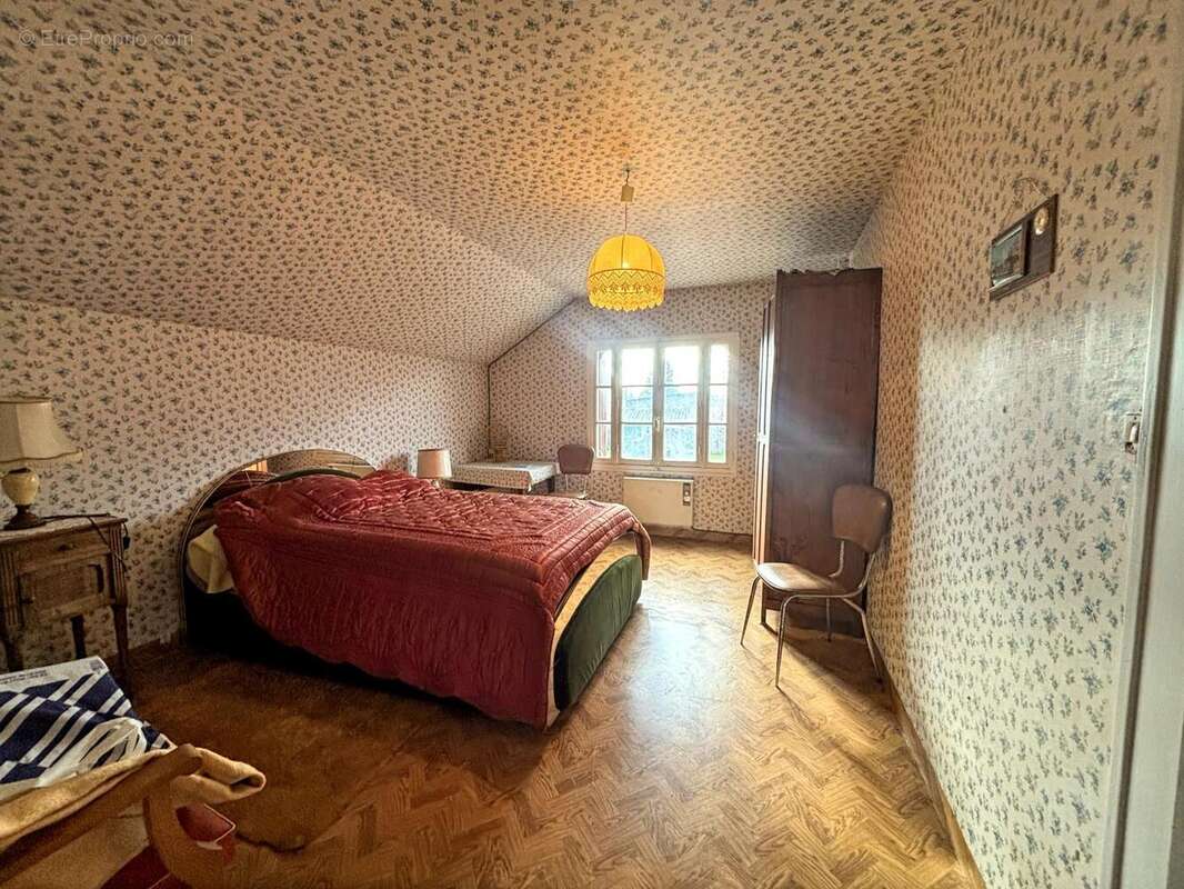 Maison 135 m² à Dammarie-Sur-Loing  - photo 9