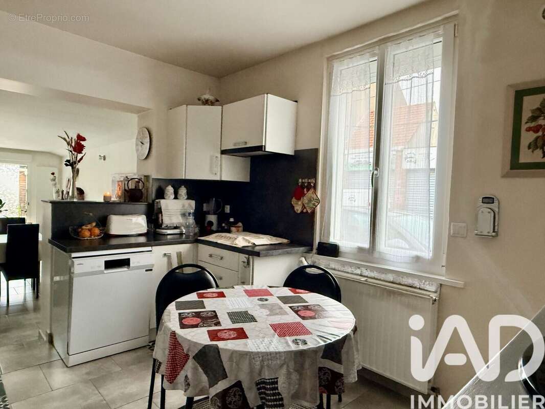 Photo 3 - Maison à LYS-LEZ-LANNOY