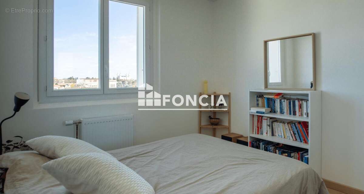 Appartement à LYON-5E