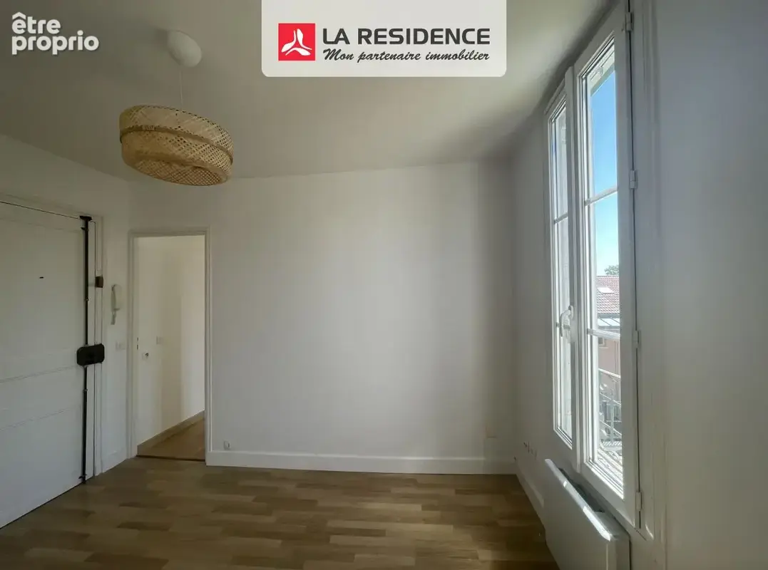 Appartement 1 pièce 25 m² à vendre à Viroflay (78220) - photo 4