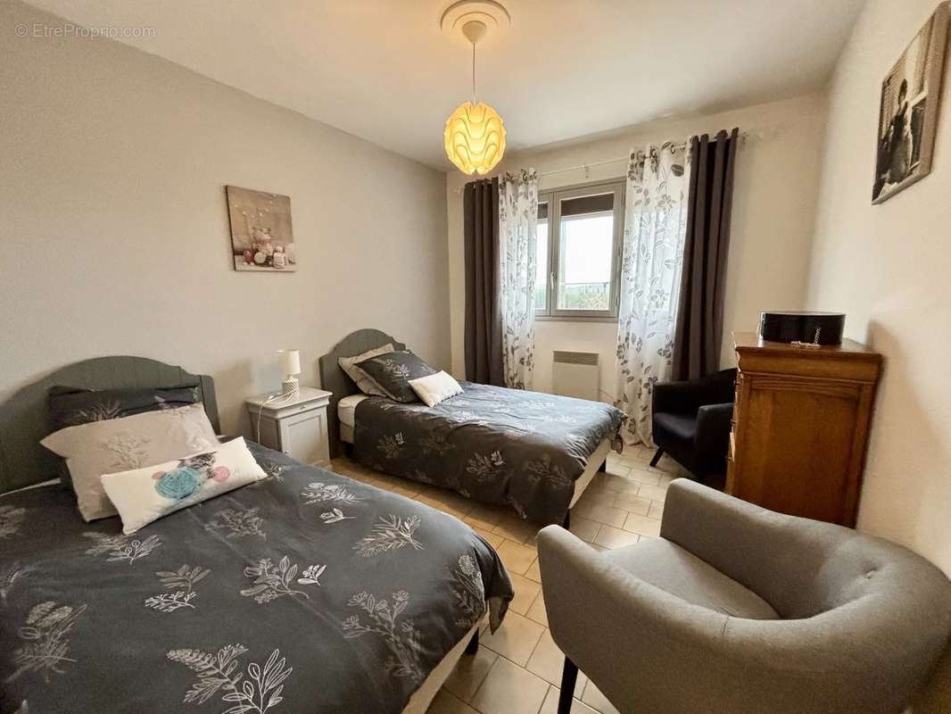 Maison à LES RUES-DES-VIGNES