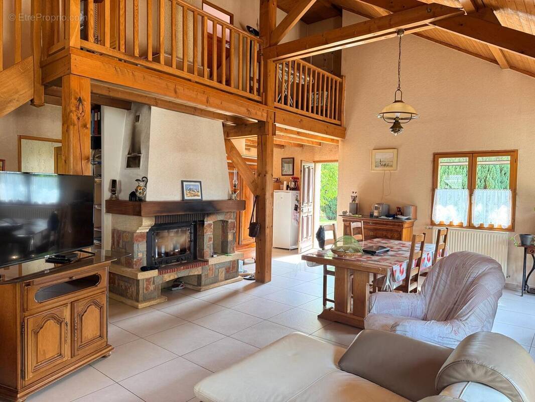 Photo 1 - Maison à RIOZ