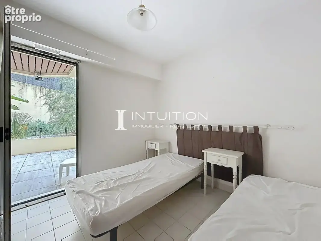 Cannes - Stanislas : Appartement 2 pièces en rez-de-jardin - photo 10