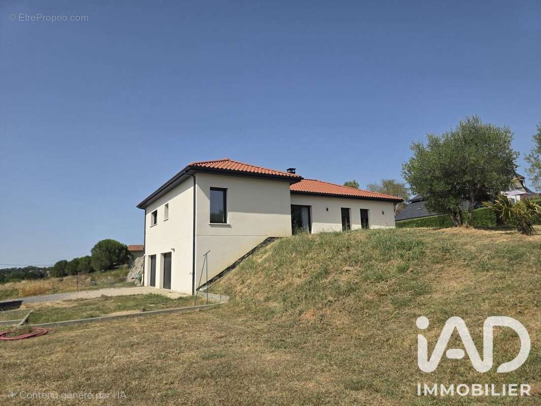 Maison 130 m² à Boulin  - photo 2