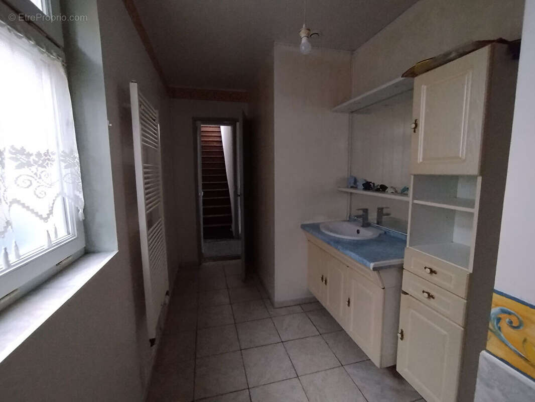 Maison à ORIGNY-SAINTE-BENOITE