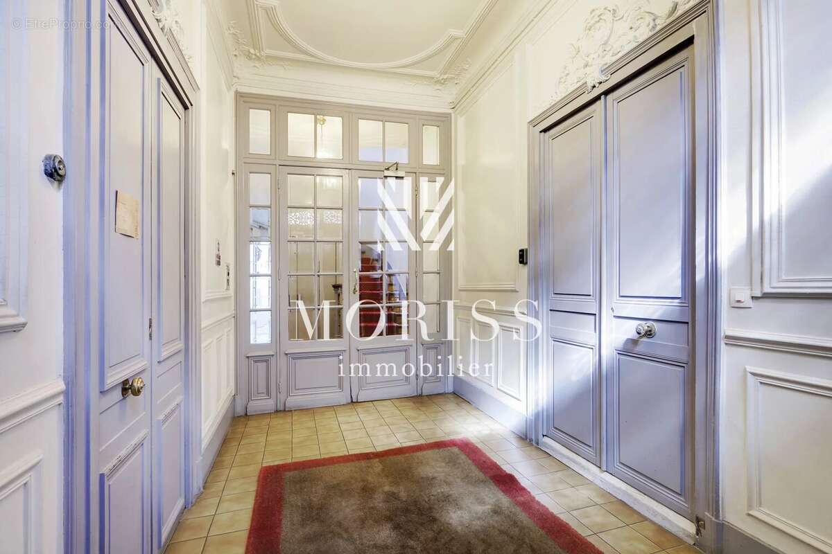Appartement à PARIS-10E