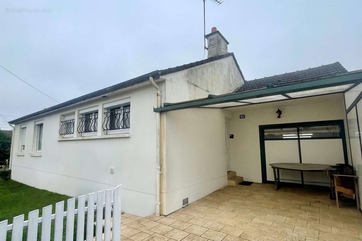 Maison 106 m² à Mayenne  - photo 2
