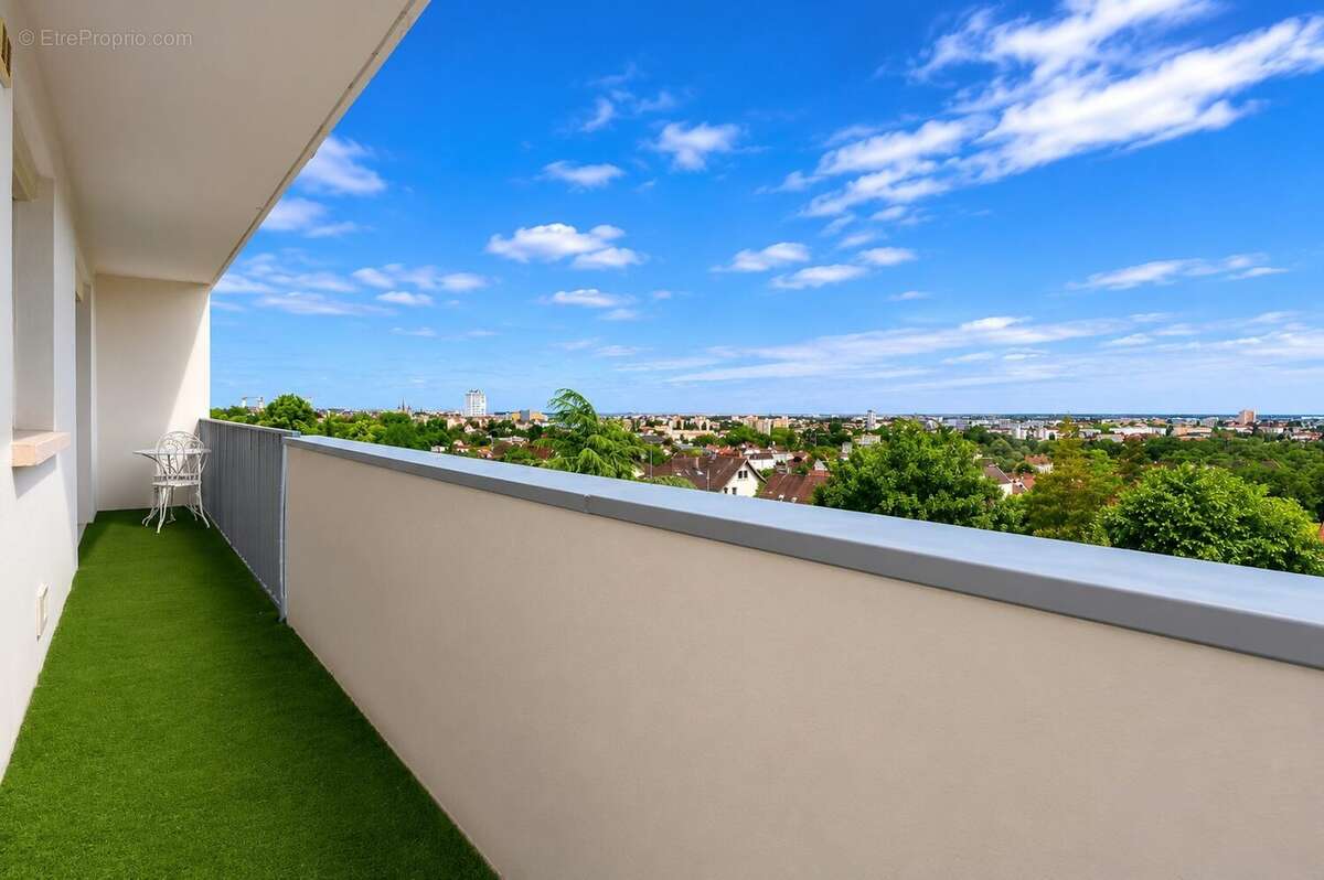 Appartement à TALANT