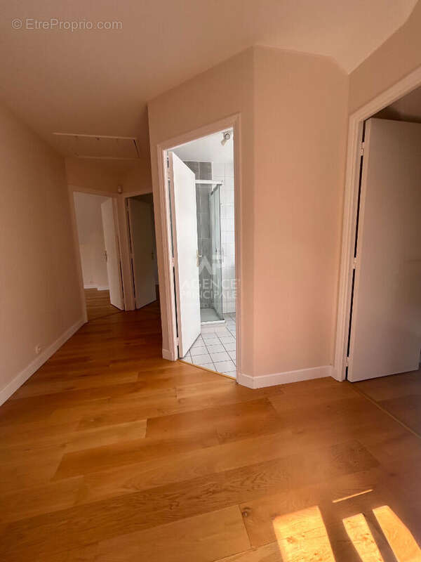 Maison à MAISONS-LAFFITTE