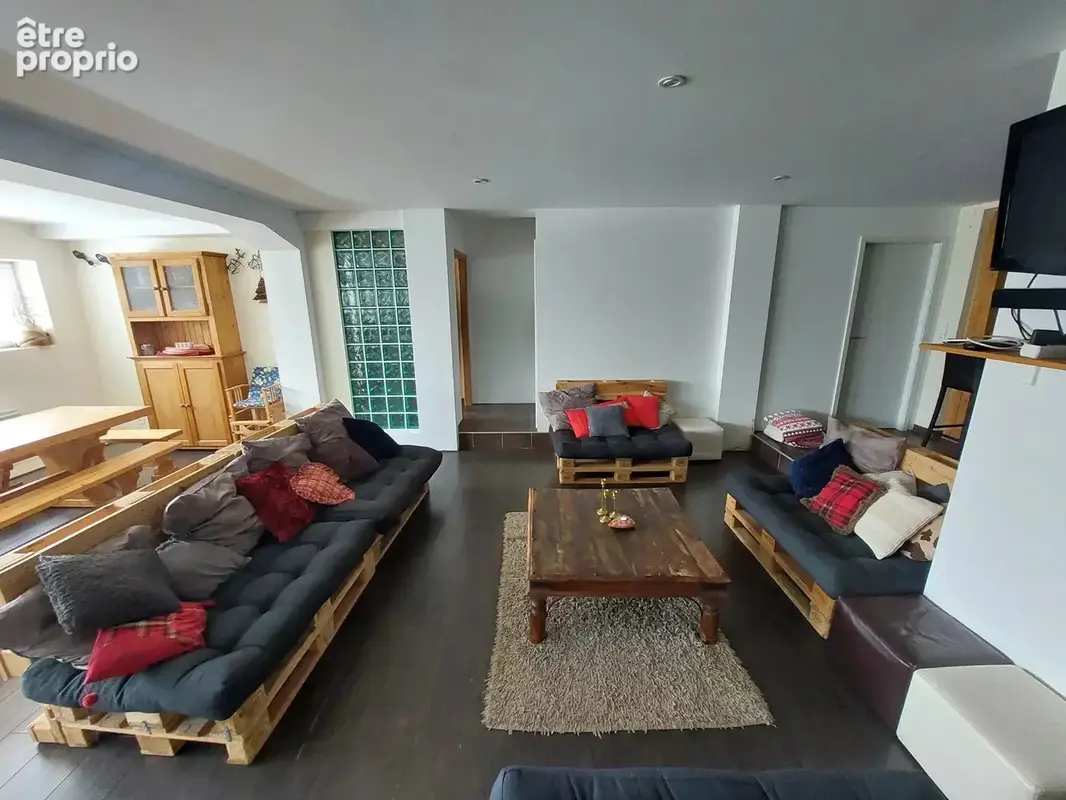 Appartement 7 pièces 214 m² à vendre à Guebwiller (68500) - photo 3