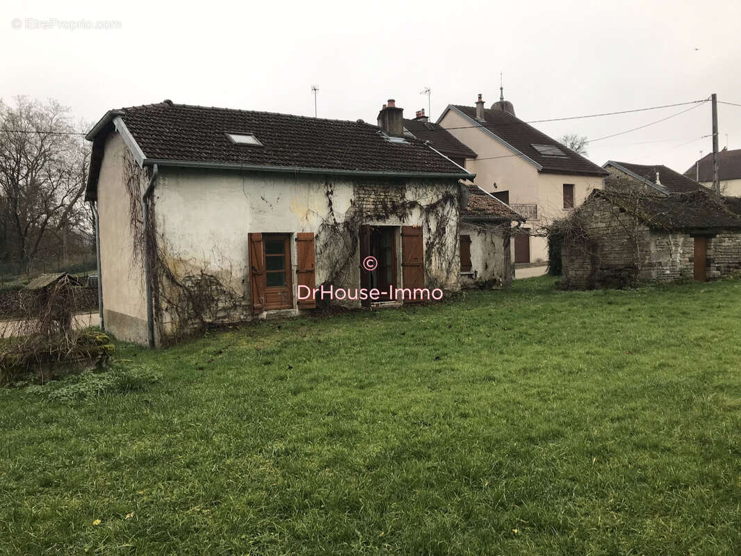 Maison à FOUVENT-SAINT-ANDOCHE