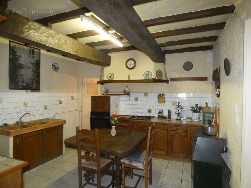 Maison 187 m² à Saint-Elix-Theux  - photo 6