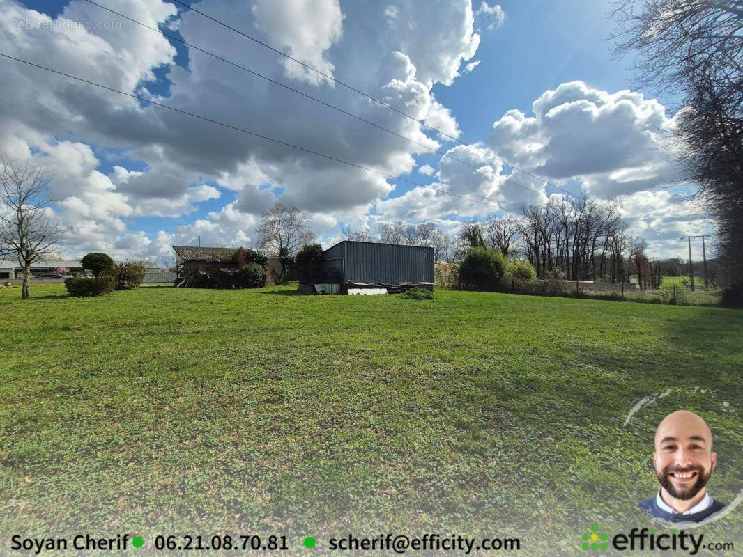 Terrain à ANGOULEME