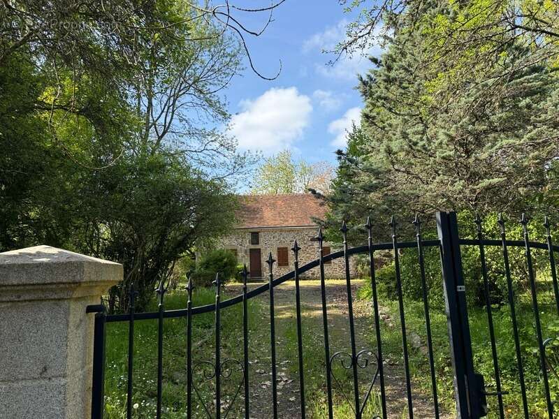 Maison à FRESSELINES