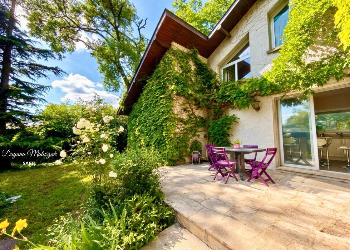 Photo 1 - Maison à VILLENNES-SUR-SEINE