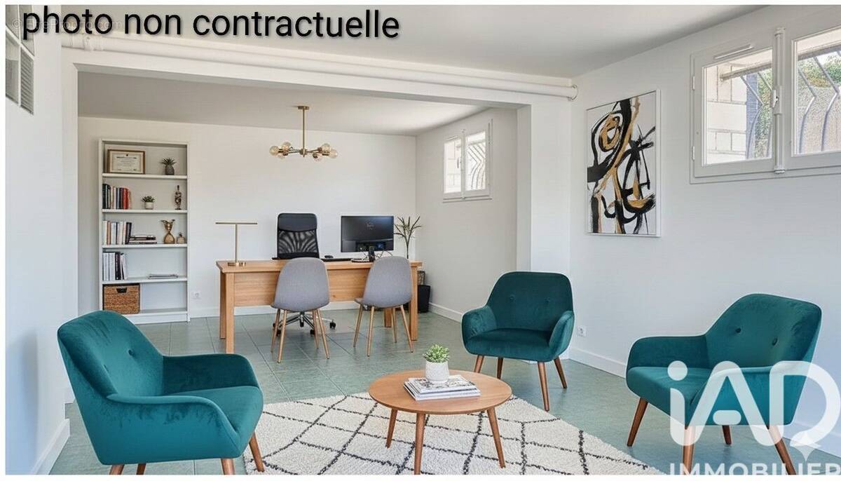 Photo 1 - Maison à SURGERES