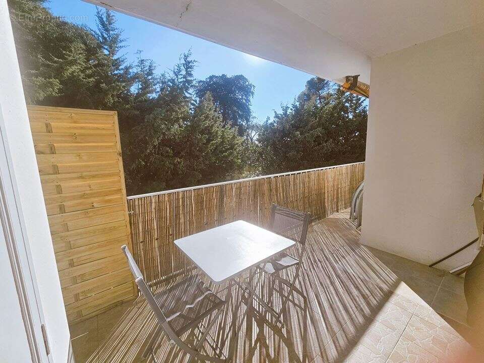 Appartement à LE CANNET