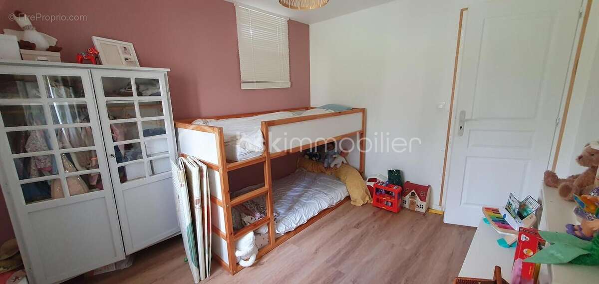 Maison à CLERE-LES-PINS