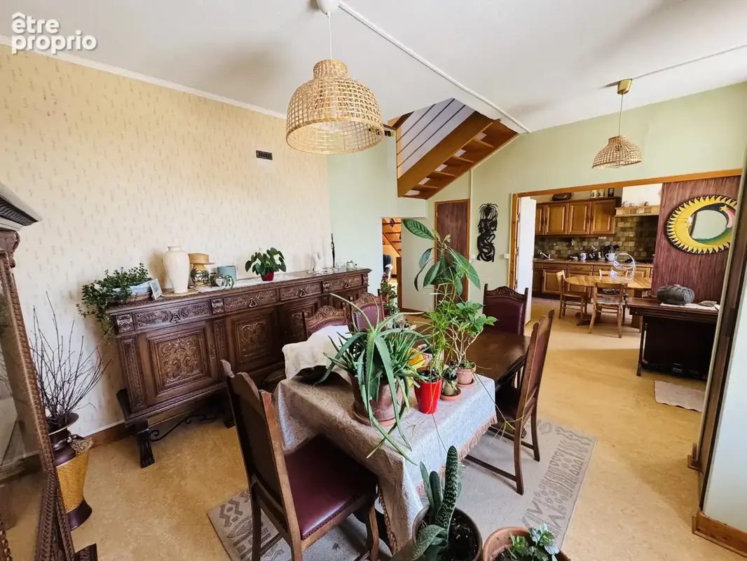 Maison de caractère avec vue dégagée ! - photo 4