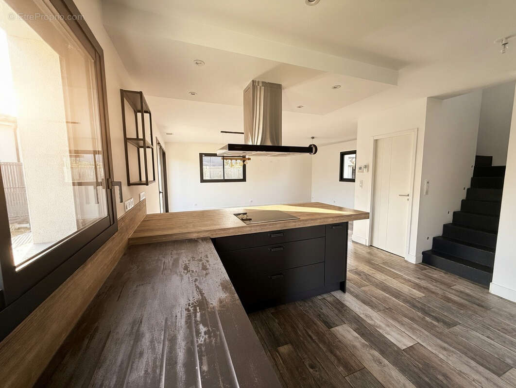 Maison à PECHBONNIEU