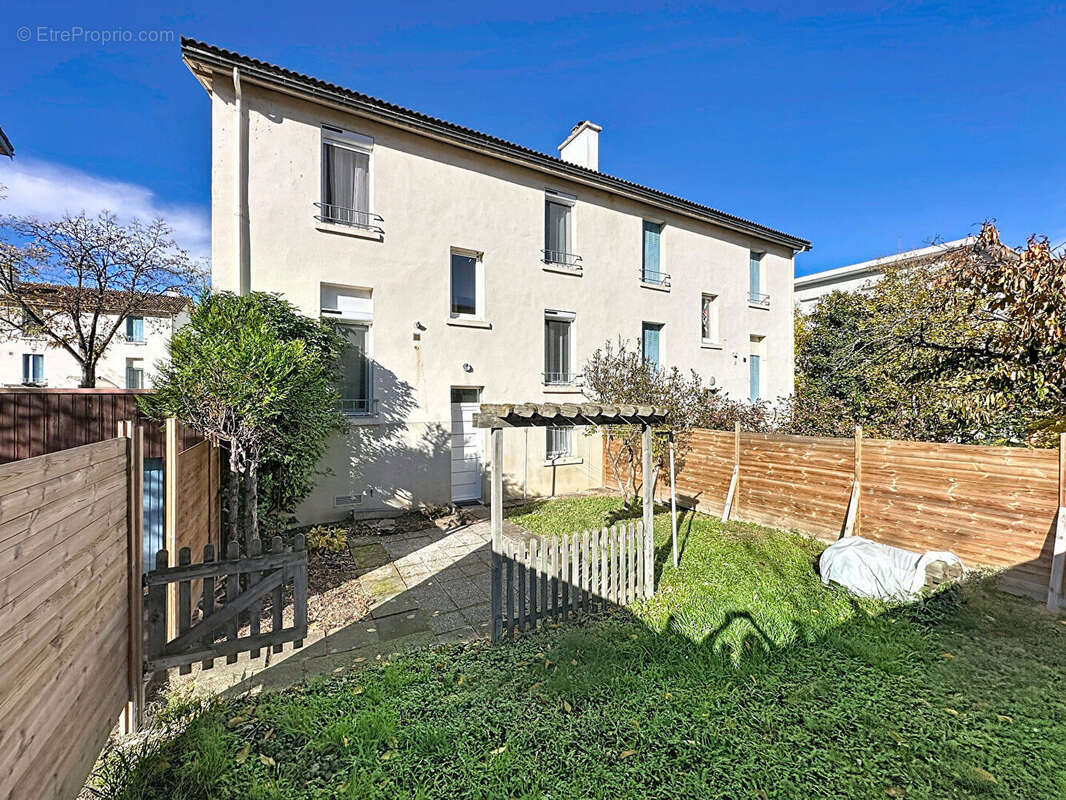 Maison à CLERMONT-FERRAND