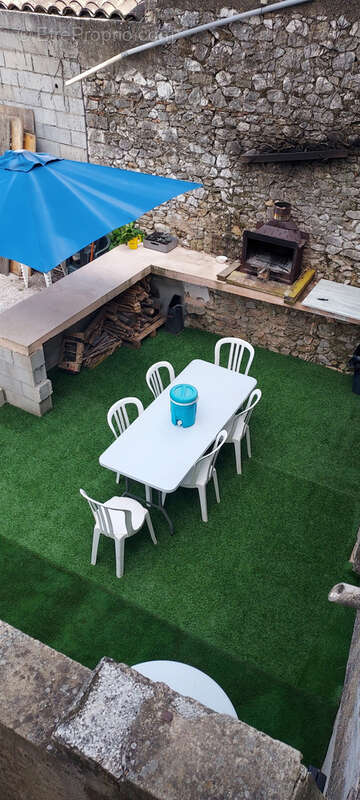 Maison à CAMPS-LA-SOURCE